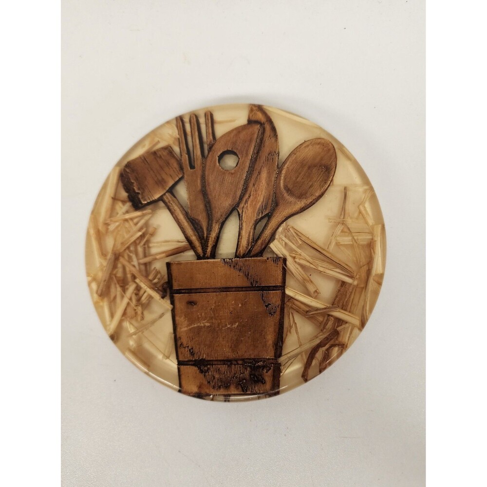 Vintage 1970’s Wood Lucite Resin Trivet Hot Plate COUNTRY UTENSILS Kitchen